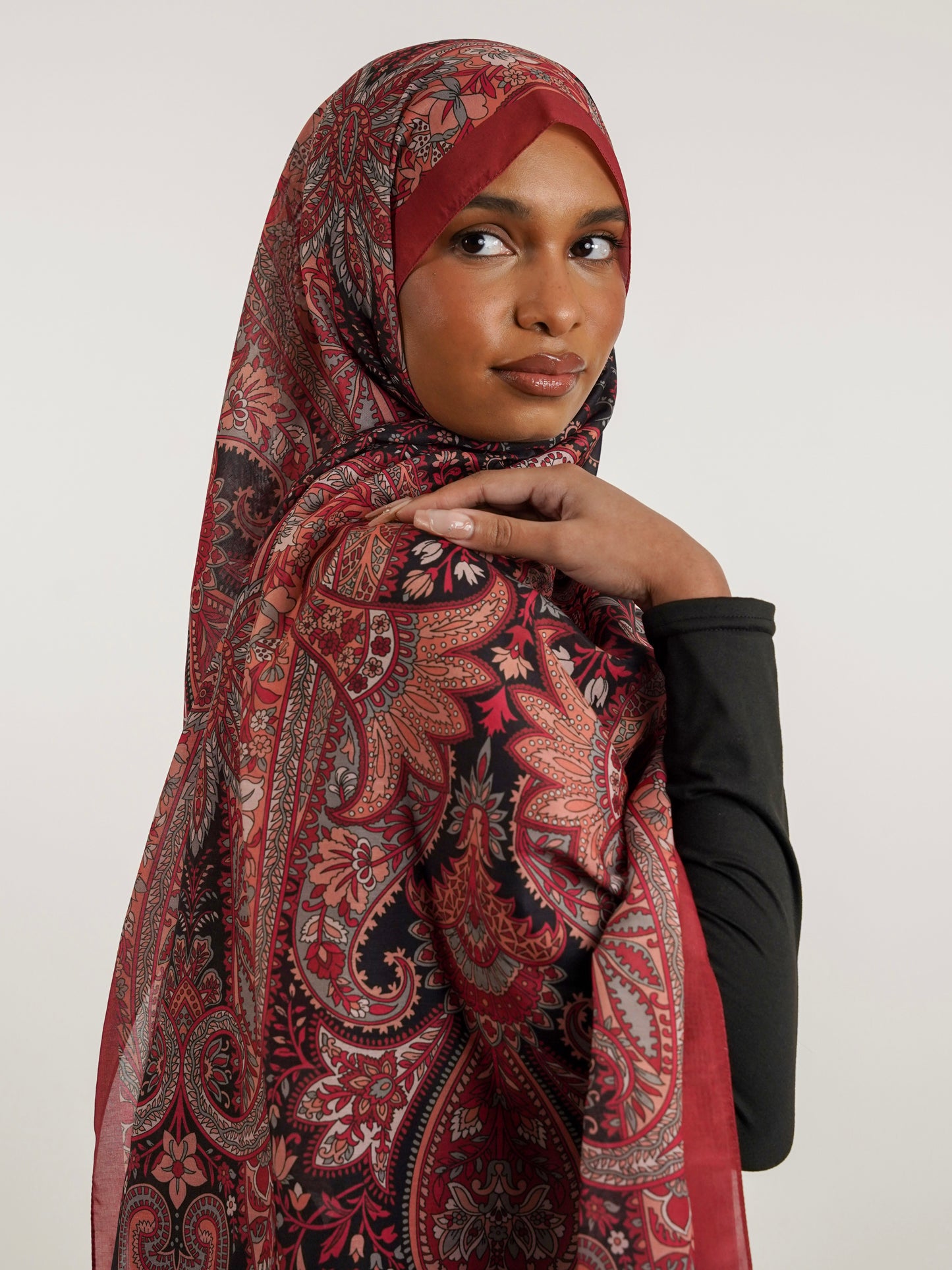 ETHNIC PRINT SCARF